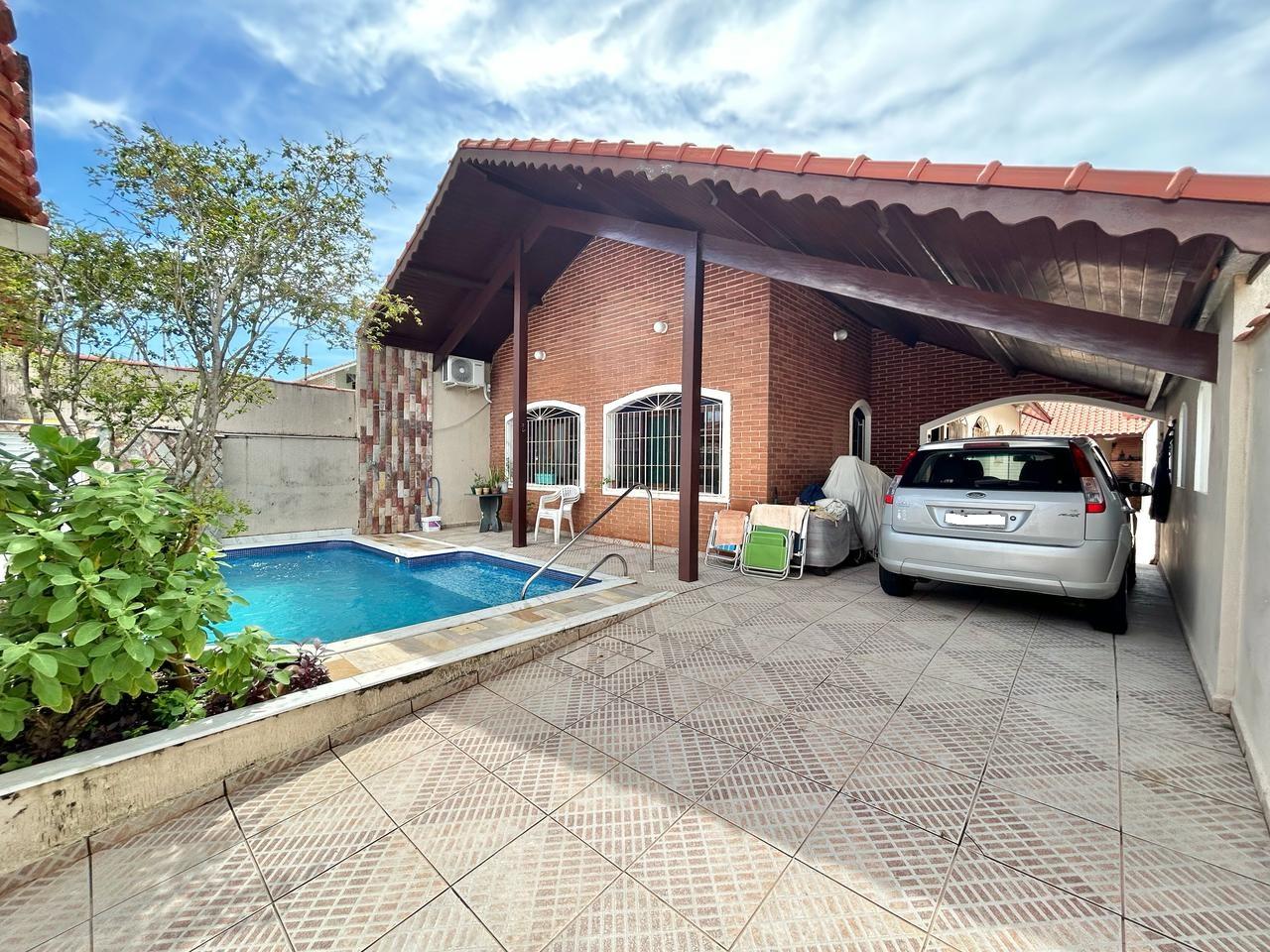 Casa, 4 quartos, 168 m² - Foto 1